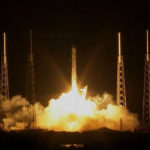 Компании Spacex готовит космический грузовик  Dragon